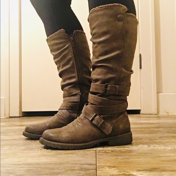 roxy brown boots